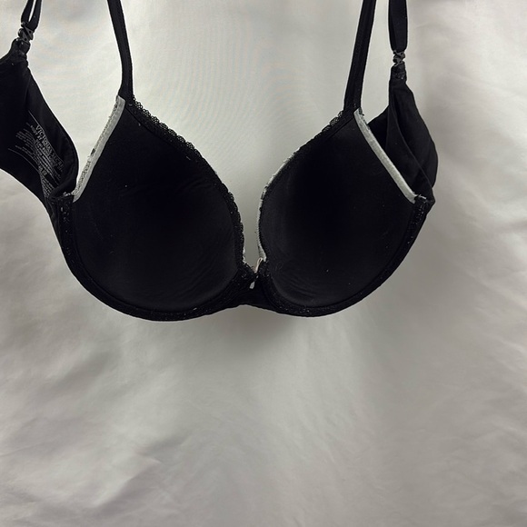Victoria’s Secret Bra 34D Lined Demi Body By Victoria Black White Lace - Picture 7 of 9